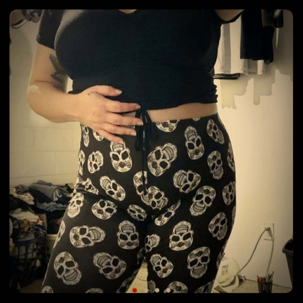 XL sugar skull leggings